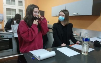 Séance dégustation au Lycée de Valréas